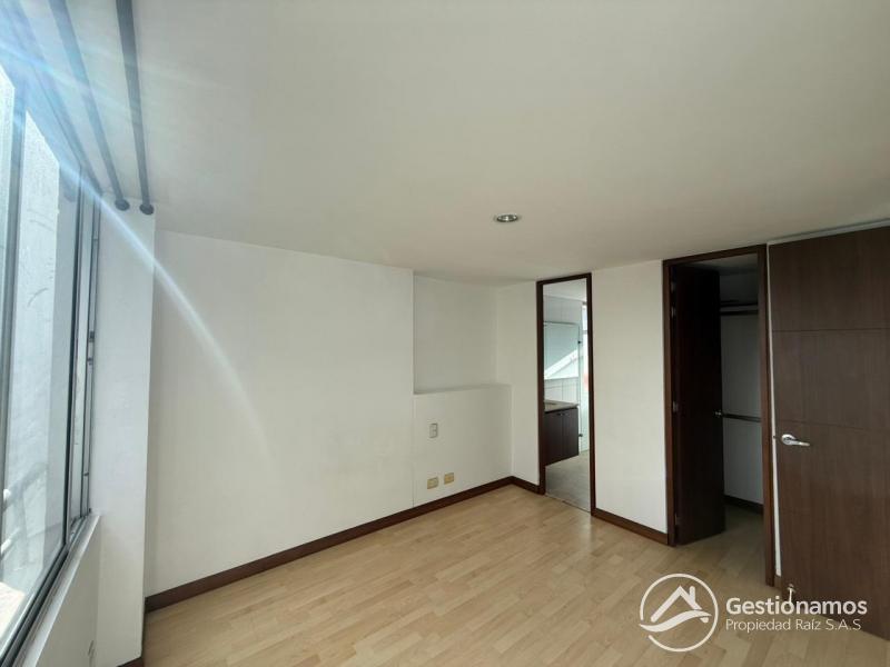 WhatsApp Image 2025-10-09 at 12.02.46 PM (11).jpeg